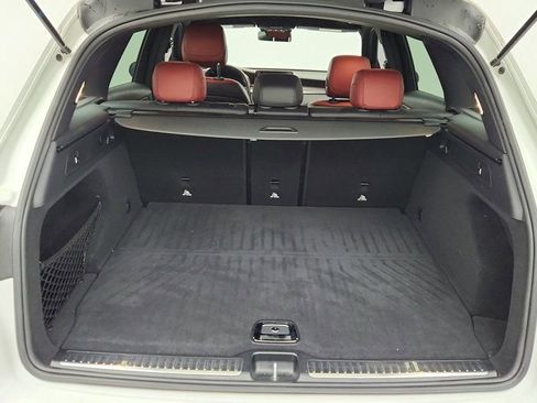 Used 2022 Mercedes-Benz GLC 300 GLC 300 4MATIC SUV with AMG Li image 21