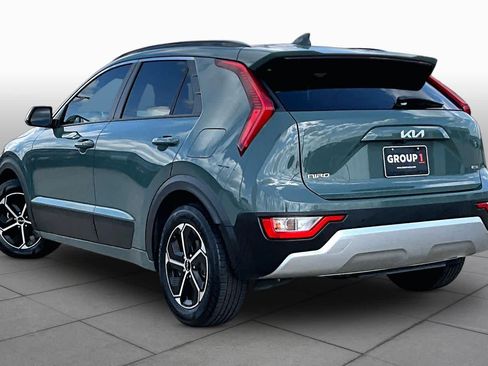 Used 2023 Kia Niro EX FWD image 22