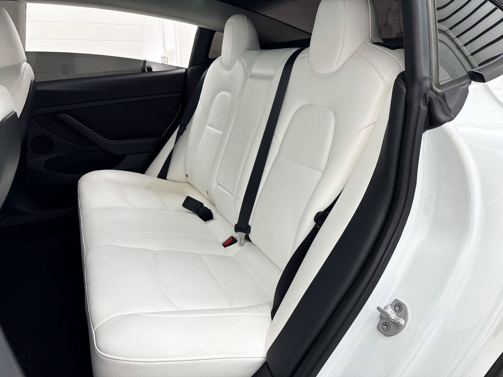 Used 2023 Tesla Model 3 Standard Range RWD image 36
