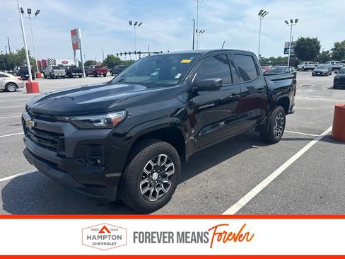 Used 2023 Chevrolet Colorado LT w/ LT Convenience Package III RWD image 1