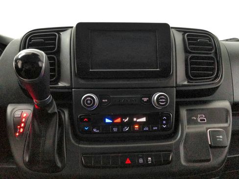 Used 2023 RAM ProMaster 3500 FWD image 21