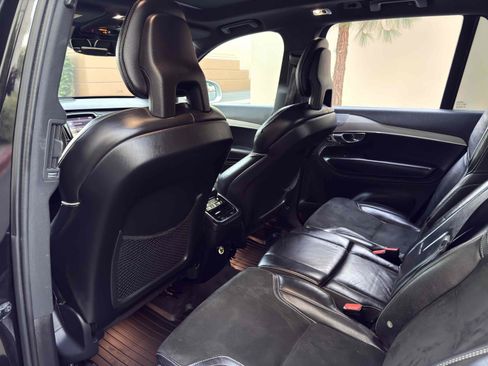 Used 2016 Volvo XC90 T6 R-Design w/ Vision Package image 98