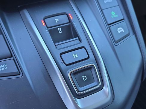 Used 2022 Honda CR-V Touring image 30