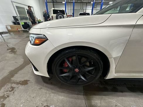 Used 2025 Honda Civic Type R image 23