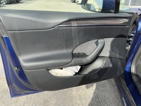 Used 2021 Tesla Model S Long Range image 11