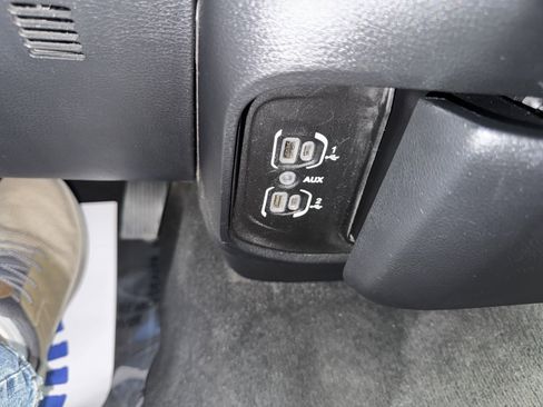 Used 2023 RAM 1500 Big Horn image 33