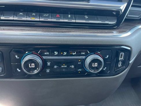 Used 2023 Chevrolet Silverado 1500 LT AWD/4WD image 25