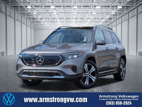 Used 2022 Mercedes-Benz EQB 350 4MATIC image 1