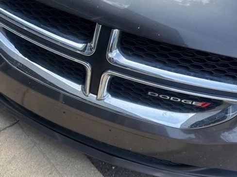 Used 2016 Dodge Grand Caravan SXT w/ Rear Park Assist Package FWD image 29