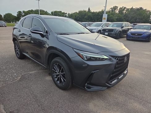 Used 2023 Lexus NX 250 FWD image 14