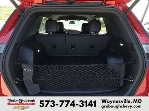 Certified 2026 Chevrolet Equinox RS w/ LPO, Floor Liner Package AWD/4WD image 32