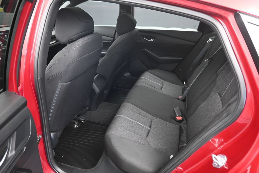 Used 2023 Honda Accord Sport image 10