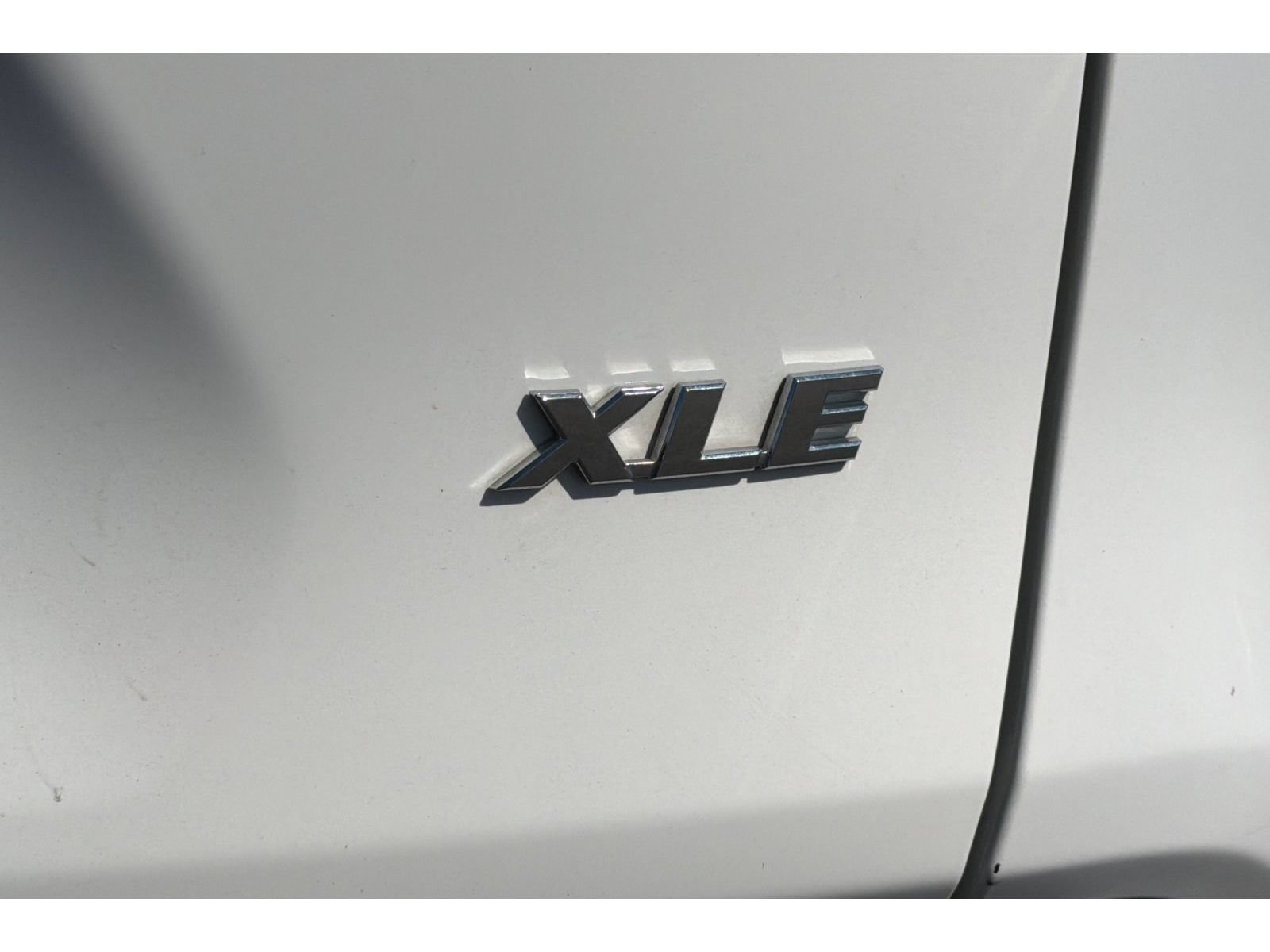 Certified 2025 Toyota RAV4 XLE FWD image 32