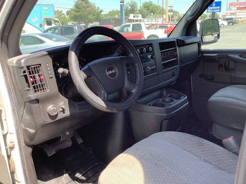 Used 2012 GMC Savana 2500 RWD image 26