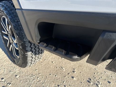 Used 2024 Ford Ranger Lariat w/ FX4 Off-Road Package image 13