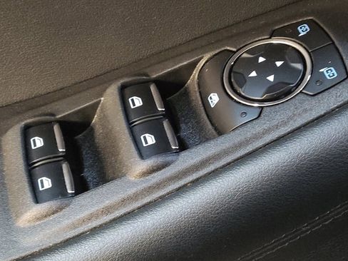 Used 2024 Ford Edge SEL image 27