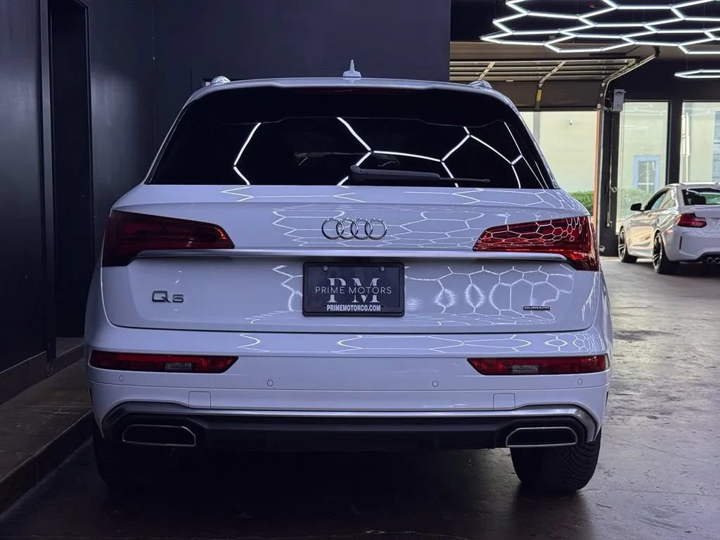 Used 2022 Audi Q5 2.0T Premium AWD/4WD image 24