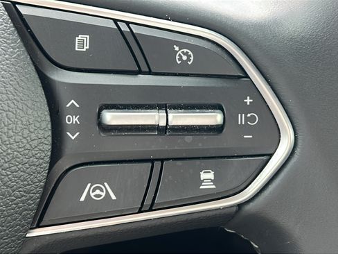 Certified 2022 Hyundai Santa Fe XRT FWD image 22