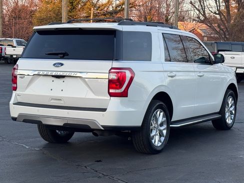 Used 2021 Ford Expedition XLT image 6