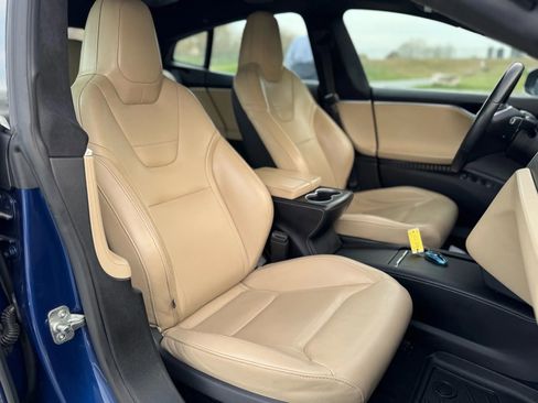 Used 2016 Tesla Model S 90D image 18