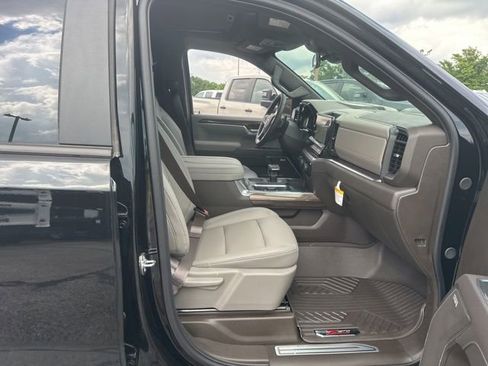 New 2026 Chevrolet Silverado 1500 LT Trail Boss w/ Convenience Package II AWD/4WD image 32
