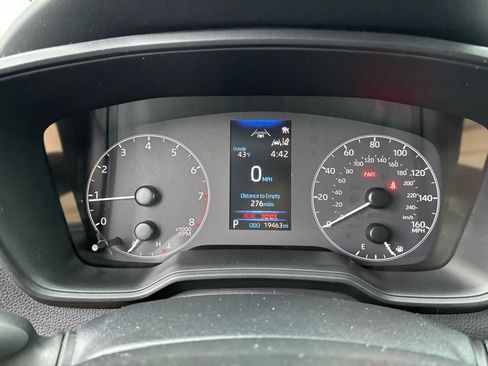 Used 2023 Toyota Corolla LE image 27