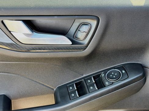 Used 2023 Ford Escape ST-Line w/ Tech Pack #1 FWD image 20