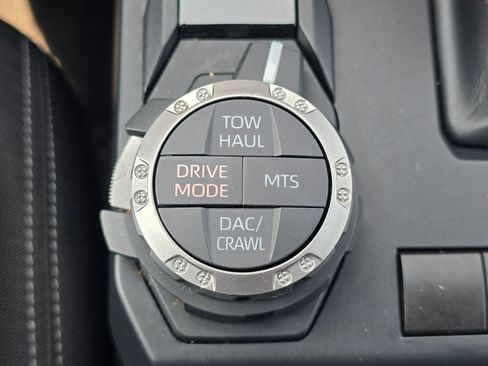 Used 2024 Toyota Tacoma TRD Off-Road AWD/4WD image 46