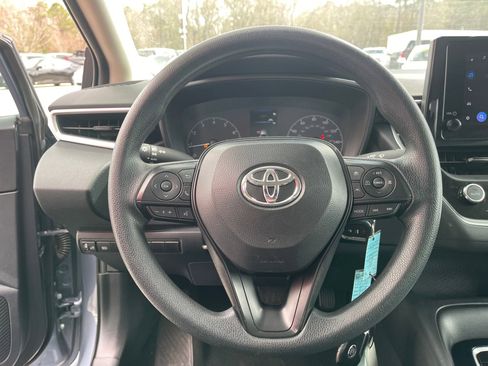 Used 2024 Toyota Corolla LE image 16