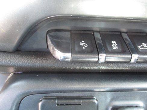 Used 2017 Chevrolet Silverado 1500 LTZ Z71 w/ LTZ Plus Package image 39