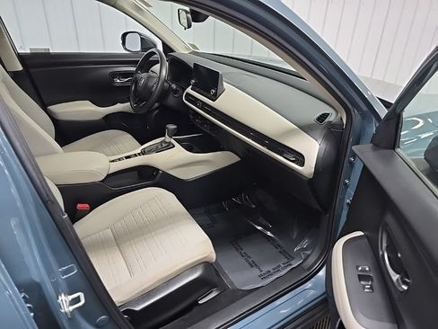 Used 2023 Honda HR-V LX image 15