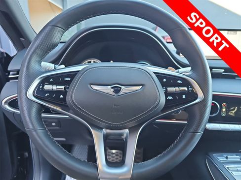 Used 2022 Genesis GV70 3.5T Sport image 19
