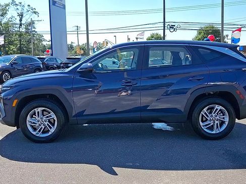 Certified 2025 Hyundai Tucson SE image 5