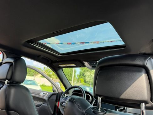 Used 2019 Jeep Grand Cherokee Limited AWD/4WD image 33