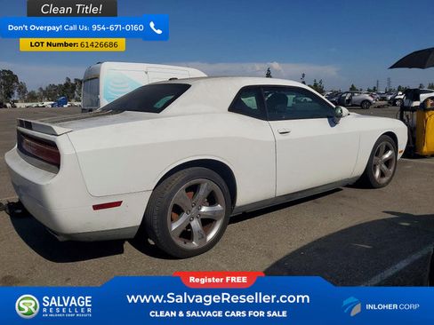 Used 2013 Dodge Challenger SXT w/ Super Sport Group RWD image 4