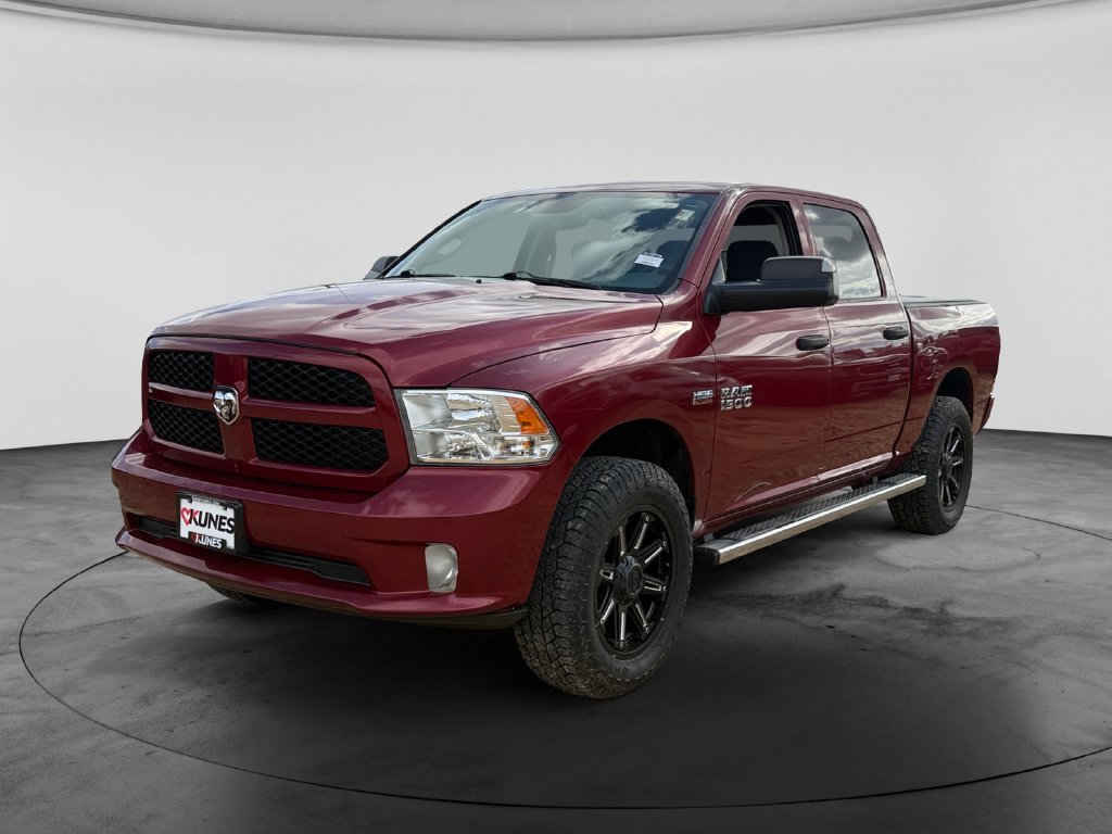 Used 2014 RAM 1500 Express AWD/4WD image 3