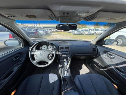 Used 2001 Nissan Maxima SE w/ (W08) Meridian Edition Pkg FWD image 13