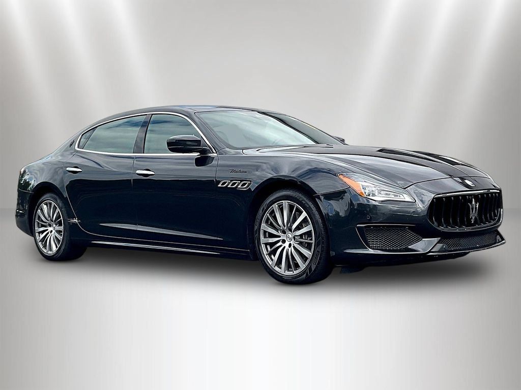 Used 2022 Maserati Quattroporte Modena RWD image 3