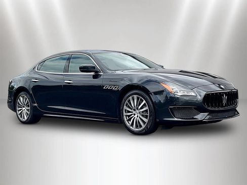 Used 2022 Maserati Quattroporte Modena RWD image 3