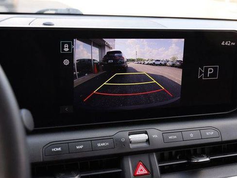 Used 2025 Kia K4 FWD image 17