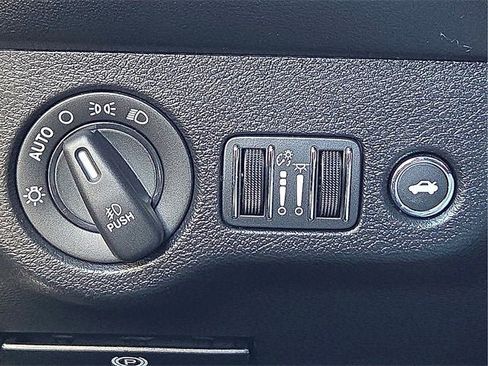 Used 2022 Dodge Challenger R/T Scat Pack w/ Dynamics Package image 21