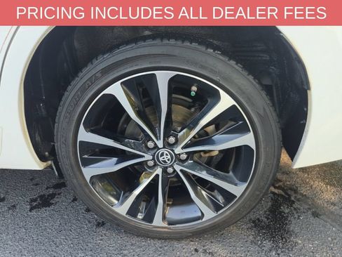 Used 2019 Toyota Corolla SE FWD image 10