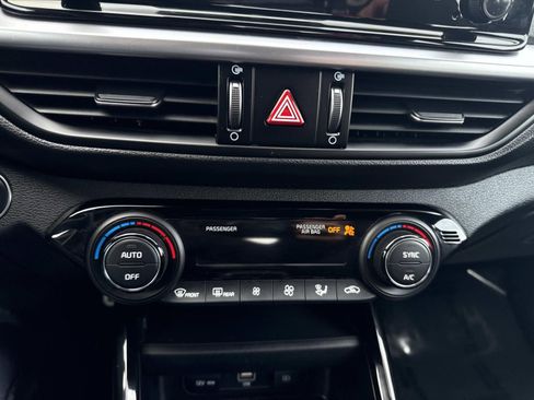 Used 2023 Kia Forte GT-Line image 24