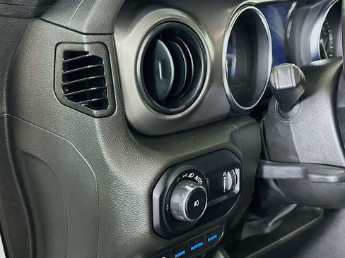 Used 2023 Jeep Wrangler Unlimited w/ Cold Weather Group AWD/4WD image 16