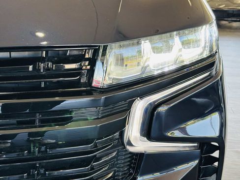 Used 2021 Chevrolet Tahoe Premier AWD/4WD image 17
