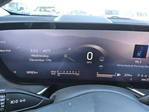 Used 2025 Buick Envision Preferred image 10