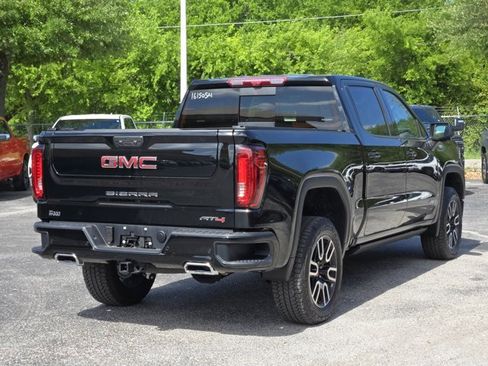 Certified 2026 GMC Sierra 1500 AT4 w/ AT4 Premium Package AWD/4WD image 8