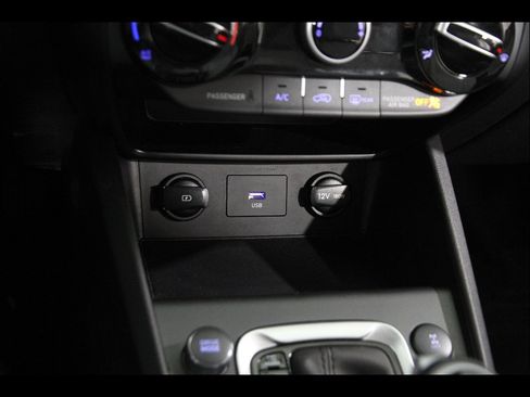 Certified 2023 Hyundai Kona SEL AWD/4WD image 13