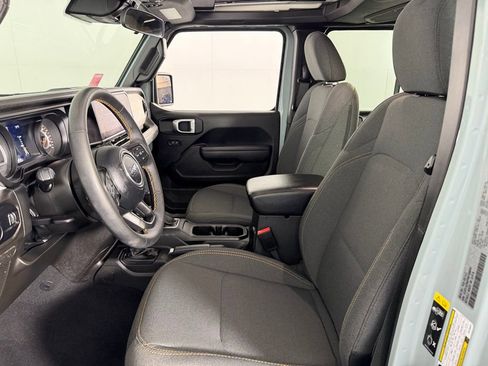 Used 2024 Jeep Wrangler Sport S image 22