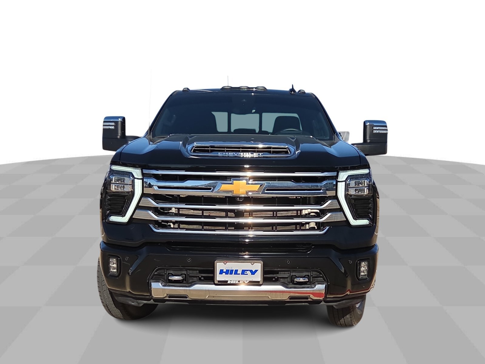 Used 2025 Chevrolet Silverado 3500 High Country w/ High Country Premium Package AWD/4WD image 3